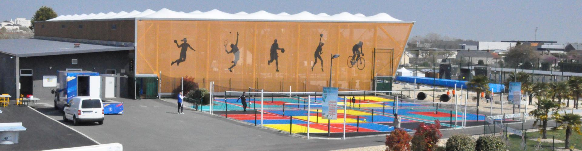 Vue extérieure de la Maison des sports