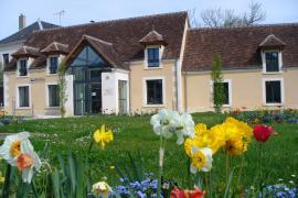Vue extérieure de la bibliothèque de Chabris