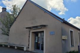 Vue extérieure de la bibliothèque d'Étrechet