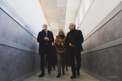  - Agrandir l'image 1 sur 9, fenêtre modale