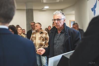  - Agrandir l'image 15 sur 15, fenêtre modale