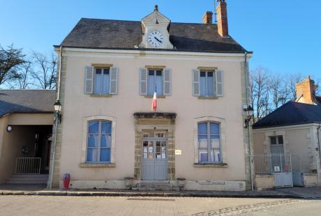 Mairie de Bouges-le-Château
