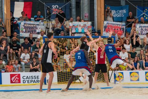 Match de beach handball