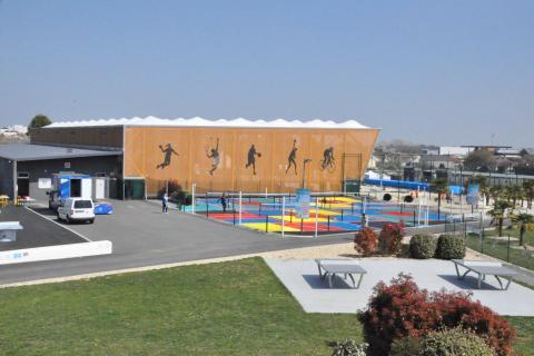 Vue extérieure de la Maison des sports